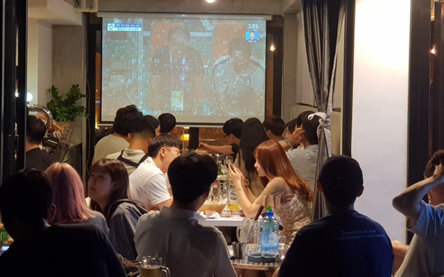 올더플레이트 홍대점 